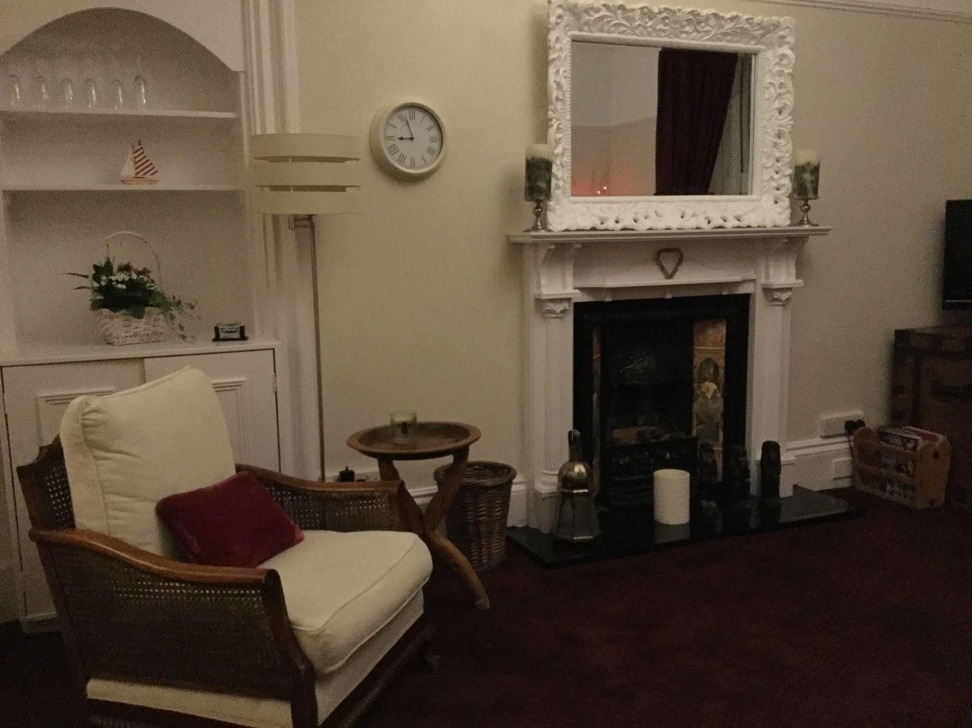 Craggallan Guest House Ayr Eksteriør bilde